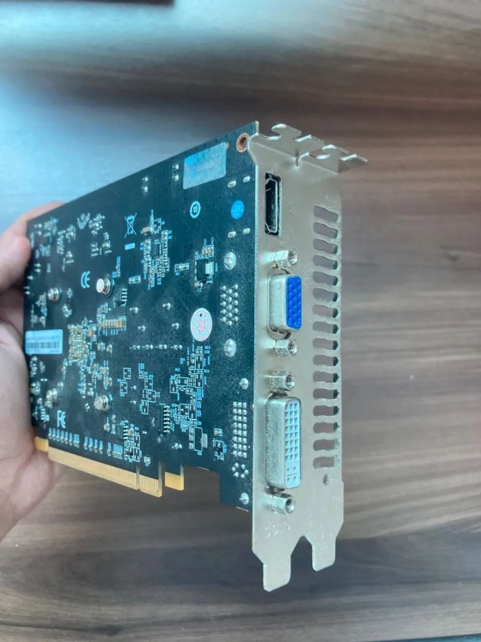 Placa de Vídeo AMD HD6750 - Foto 3