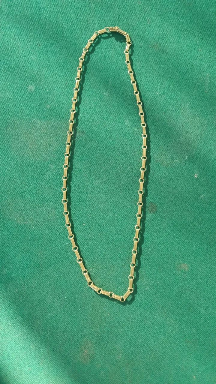 Vendo cordão de moeda antiga 