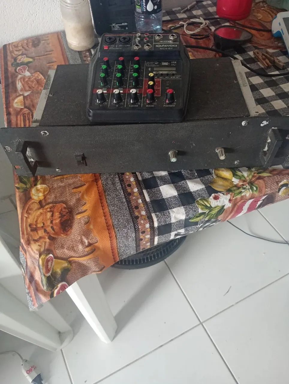 Mesa e amplificador  - Foto 3