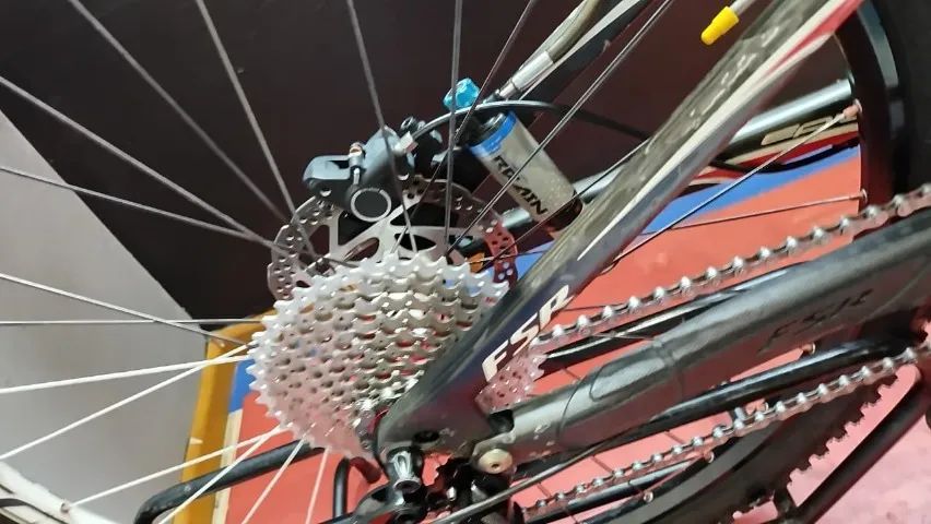   Bicicleta specialized epic s works 2010 - Foto 2