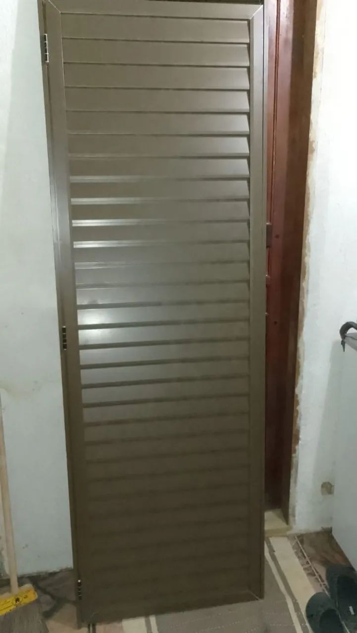 Portas palheta de alumínio 
