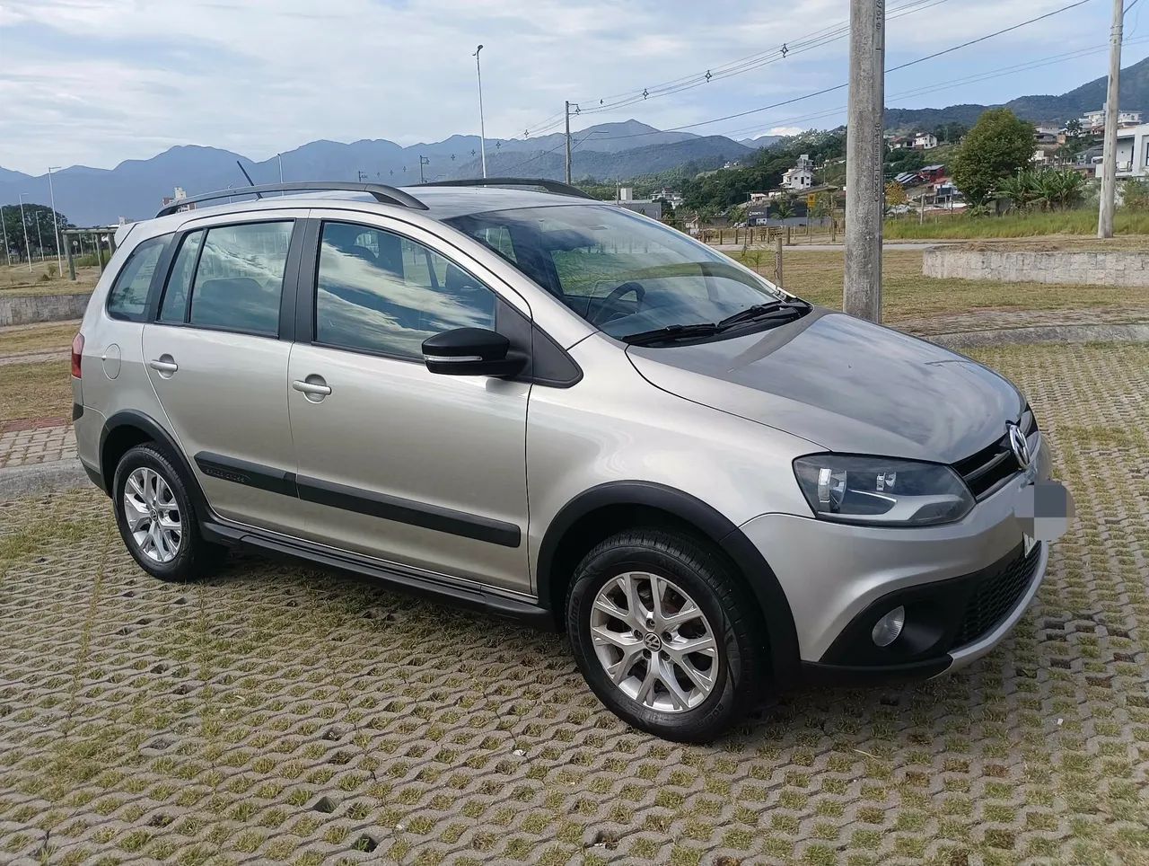 Volkswagen Spacecross 1.6 MI Total Flex 8V 2014