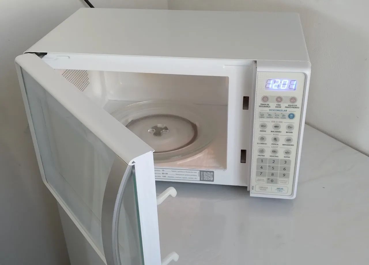 Forno Micro-ondas de 20L Eletrolux  - Foto 4