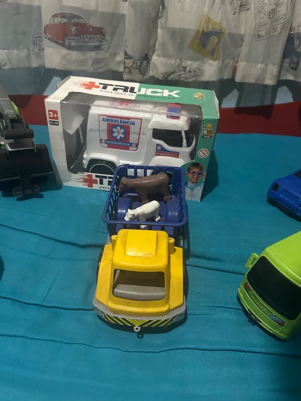 Carrinhos de brinquedo  - Foto 2