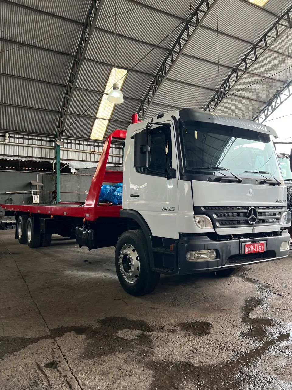 M.BENZ ATEGO 2425 PLATAFORMA 2010/2010