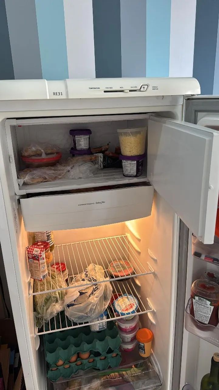 Geladeira Electrolux RE31 - Foto 4