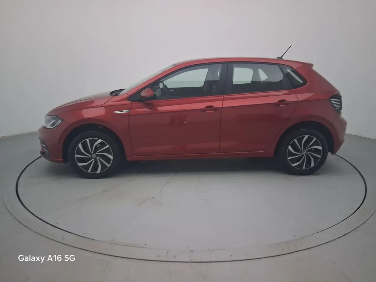 Volkswagen Polo Highline 170 TSI 1.0 Flex 12V Aut., foto 2 de 18