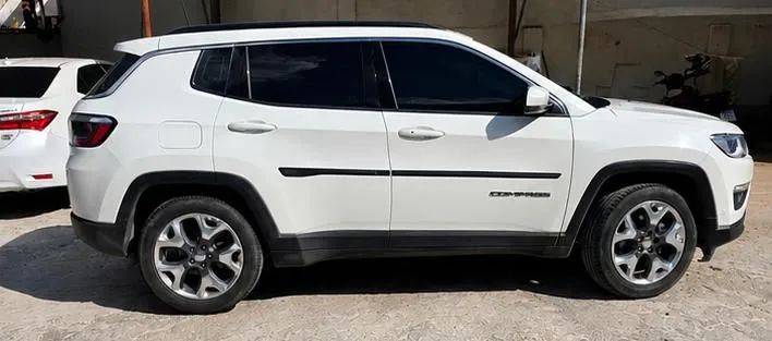 Jeep Compass Longitude 2.0 4X2 Flex 16V Aut. 2020 - Foto 4