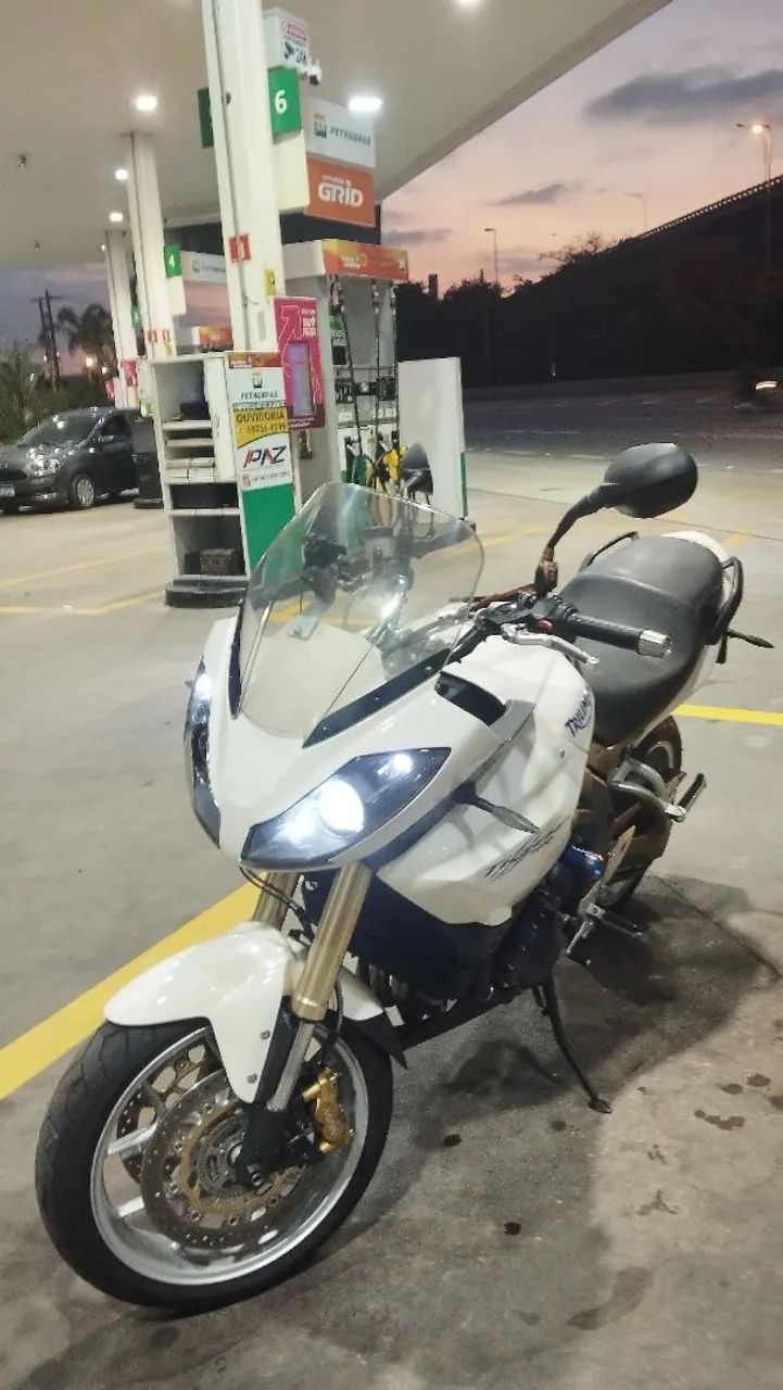 Triumph tiger 2009