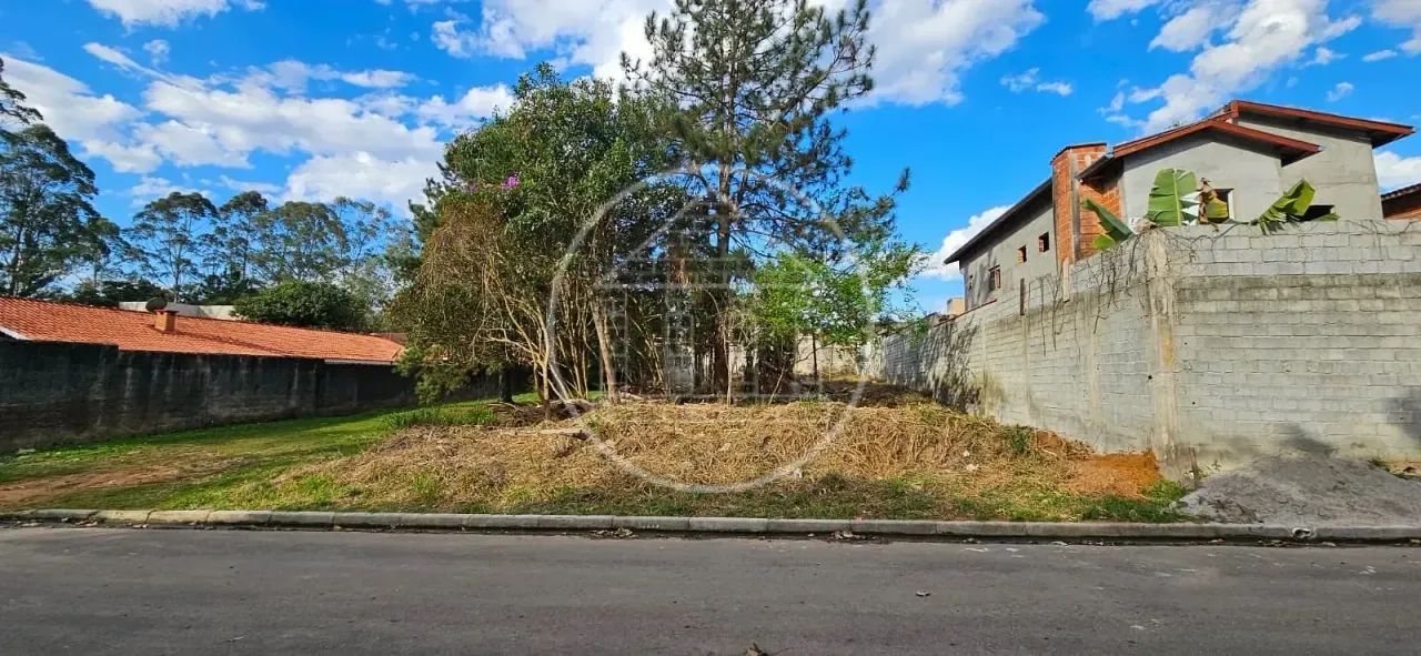Terreno à venda no Parque do Terceiro Lago