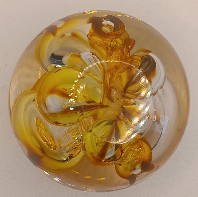 Peso de papel cristal Langham England âmbar grande decorativo