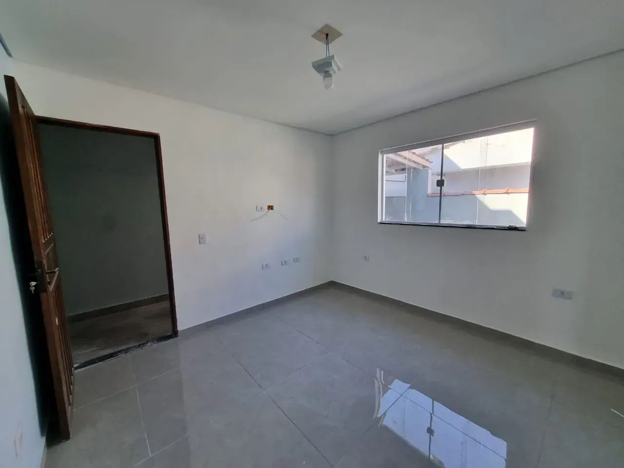 Casa de 3 dormitórios com quintal - Foto 3