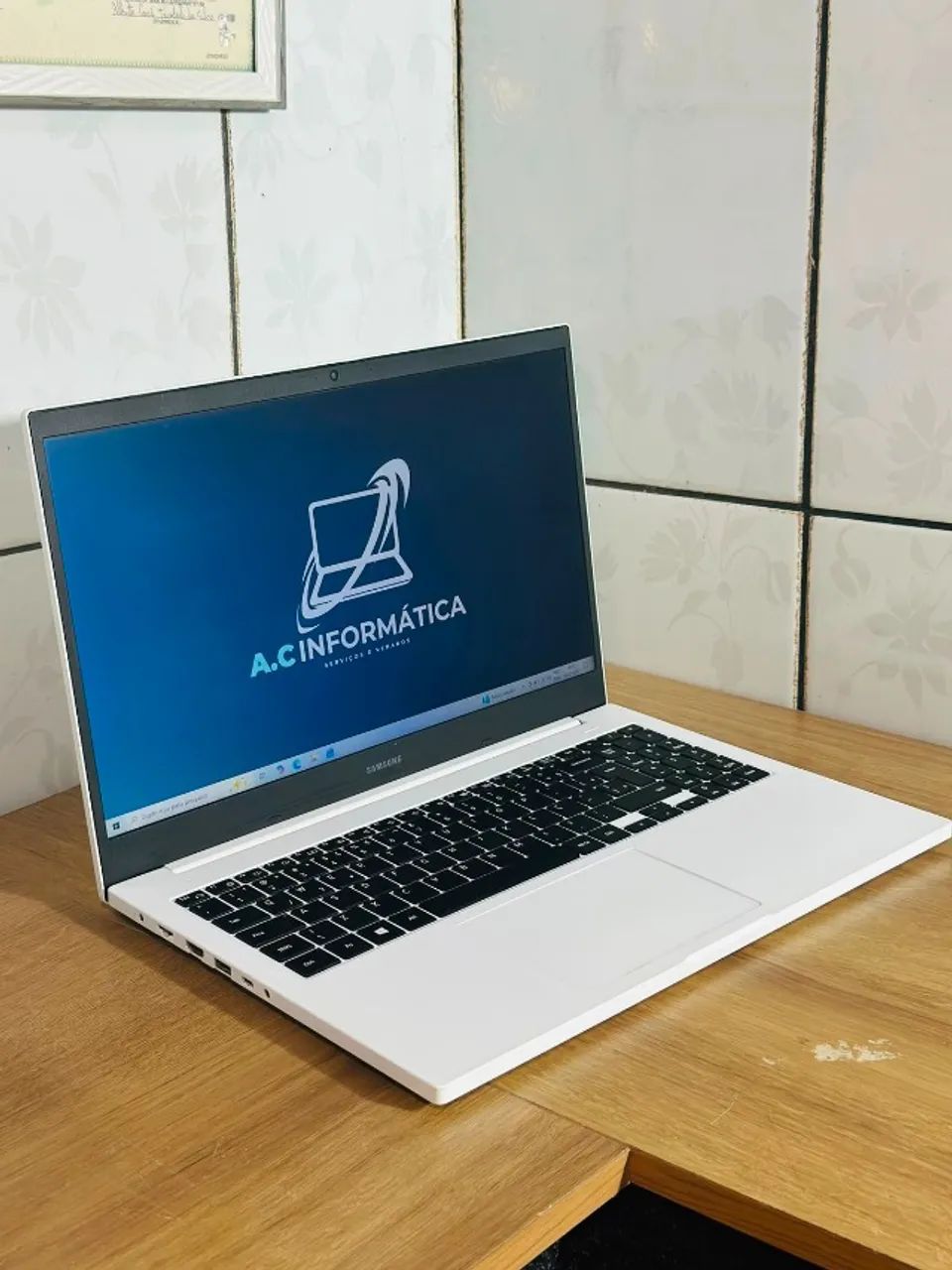 Notebook Samsung Book NP550XDA - Foto 3