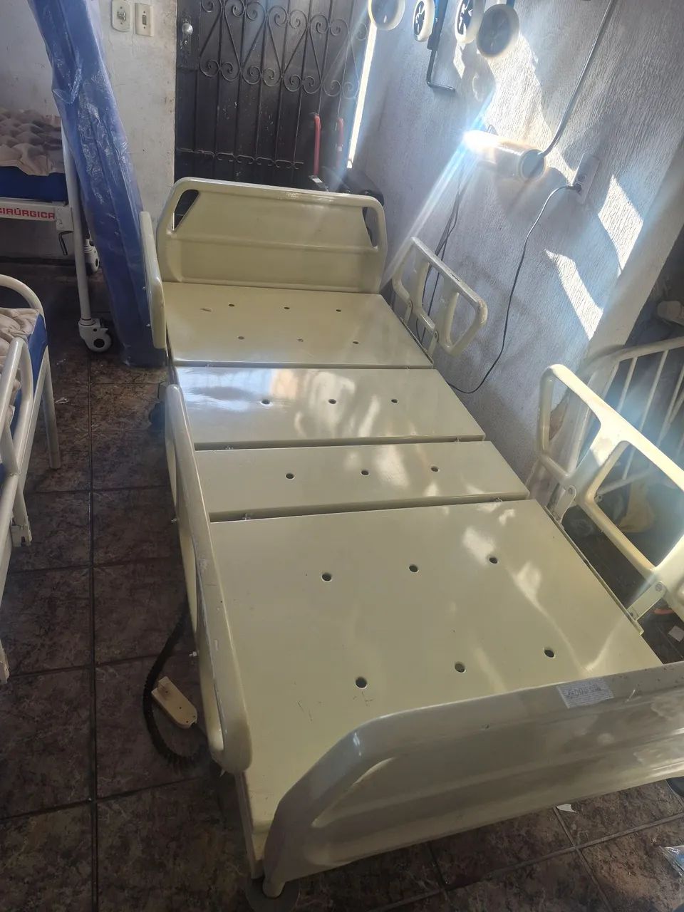 Cama eletrica com 8 movimentos
