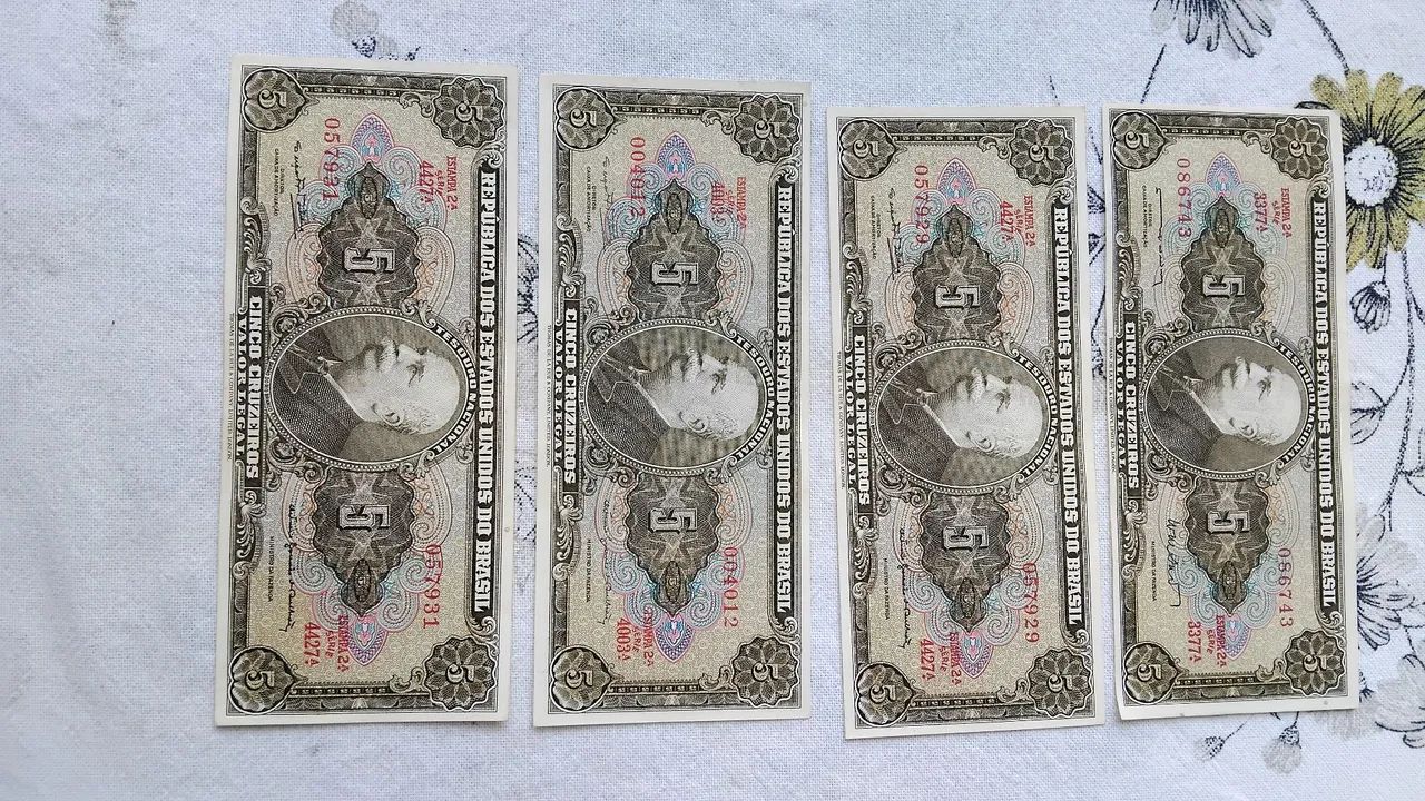 DINHEIRO PARA COLECIONADORES 