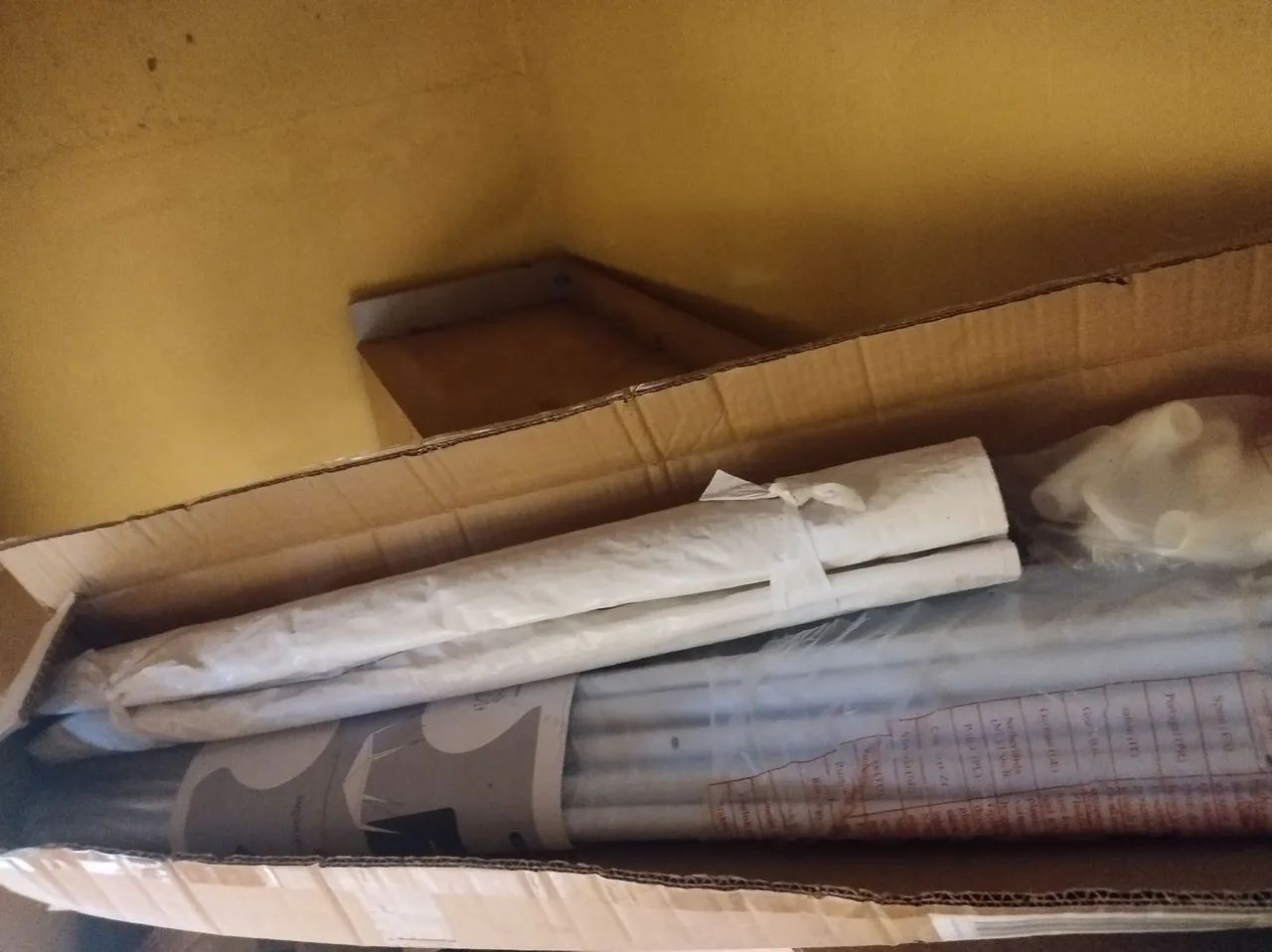 Tenda gazeba nova na caixa  - Foto 2