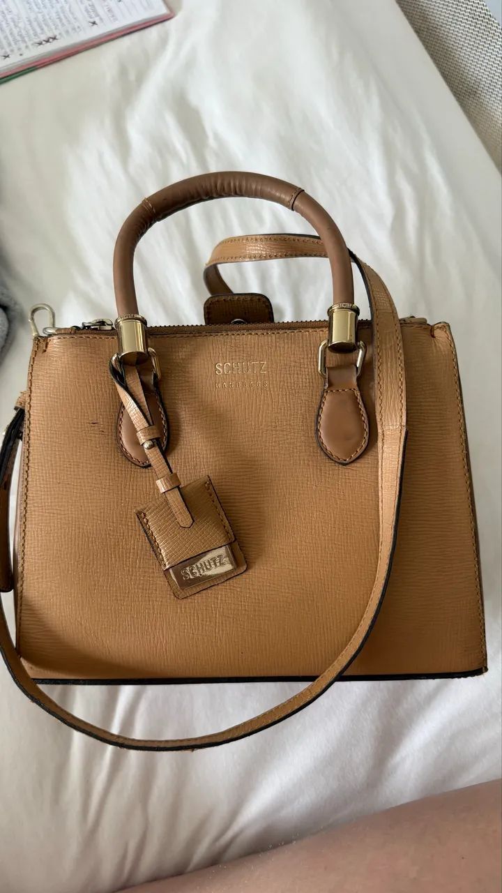 Bolsa SCHUTZ com alça longa - Foto 2
