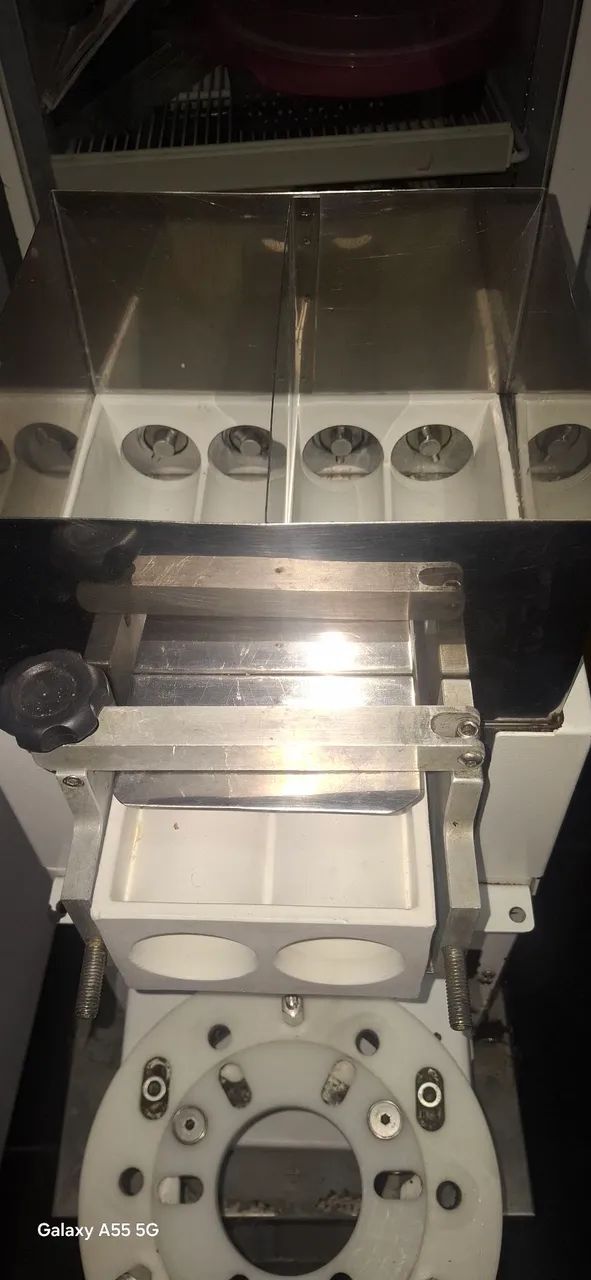 Vendo maquina de salgados mini - Foto 2