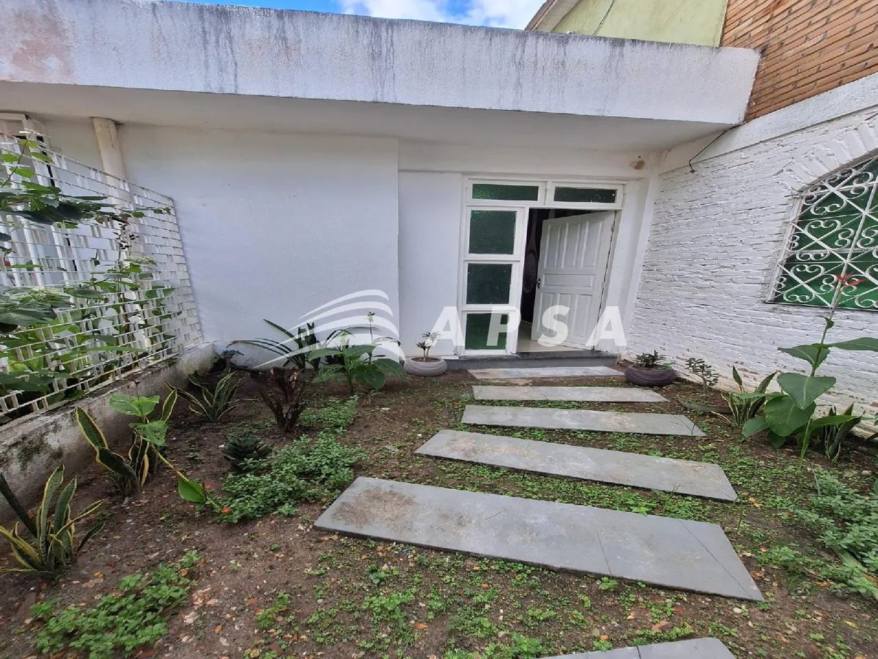 EXCELENTE OPORTUNIDADE PARA QUEM BUSCA UM ESPAÇO COMERCIAL BEM LOCALIZADO E COM ÓTIMA VISI - Foto 2