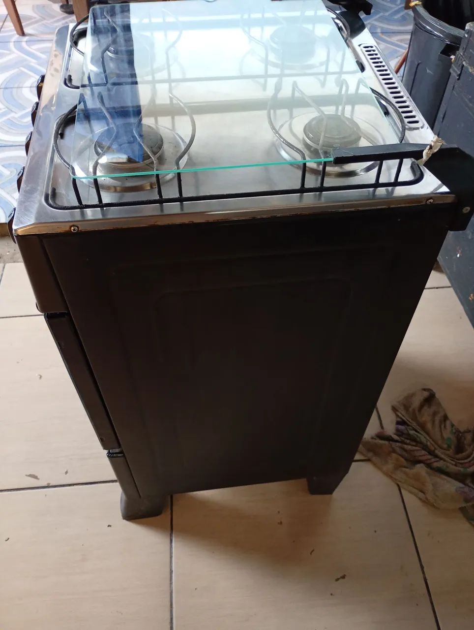 vendo esse fogão de 4 bocas  - Foto 3