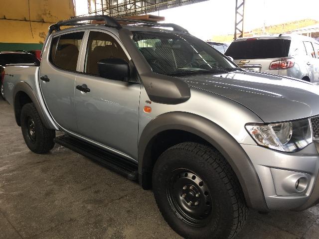 Mitsubishi L200 Triton Savana - Foto 3