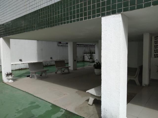 Apartamento 2 quartos,suíte,candeias, próximo da praia - Foto 5