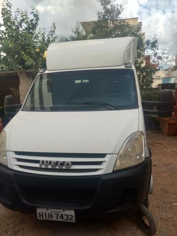Iveco daily 70c16 no chassi - Foto 2