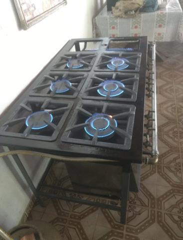 Fogão industrial 6 bocas com chapa e forno - Foto 2