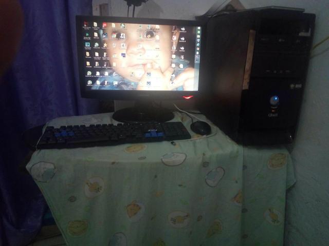 Vendo PC e som os dois ou troco em um celular bom valor do som e PC 400 zap * - Foto 2