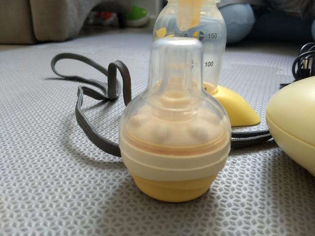 Bomba extratora de leite materno