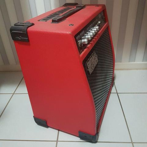 Cubo GuitarResearch 40W Pré Valvulado Reverb de mola - Foto 3