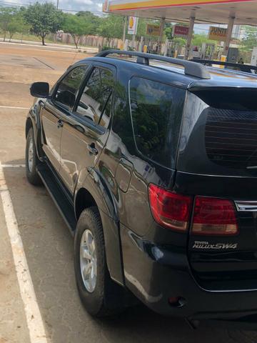 Hilux SW4 - Foto 3