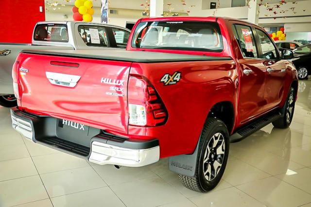 TOYOTA HILUX CD DSL 4X4 SRX AT 19/20 - Foto 4