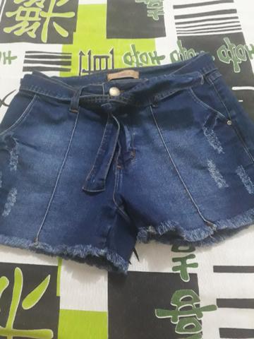 Short jeans e social