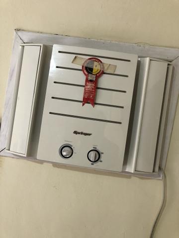 Vendo ar-condicionado super novo