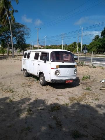 Vendo e troco Kombi - Foto 2