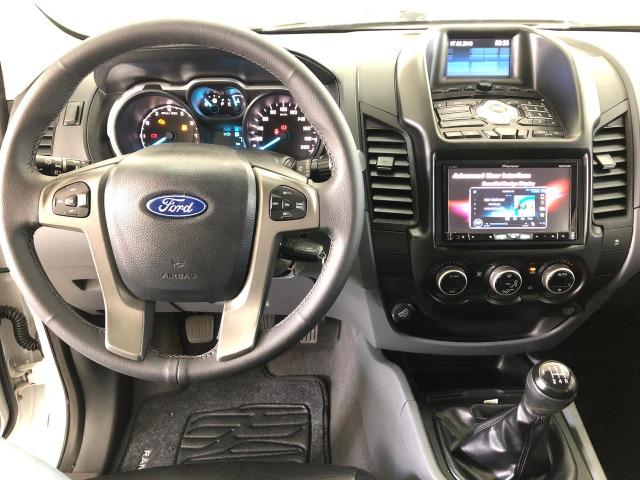 Caminhonete Ford Ranger XLT 2.5 4x2 Flex 2013 - Ipva Pago e Pneus Novos - Foto 9