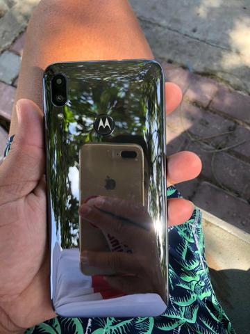 Vendo ou troco Moto e 6 plus 64gb 4 de ram - Foto 4