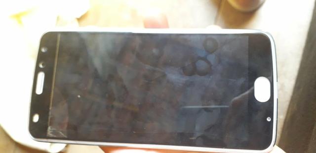 Moto z2 play 64gb 4RAM impressão digital - Foto 2