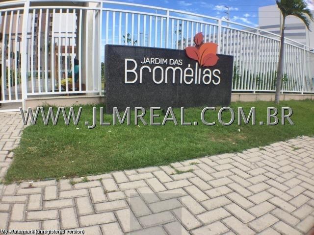 (Cod.:082) - Vendo Apartamento 74m², 3 Quartos