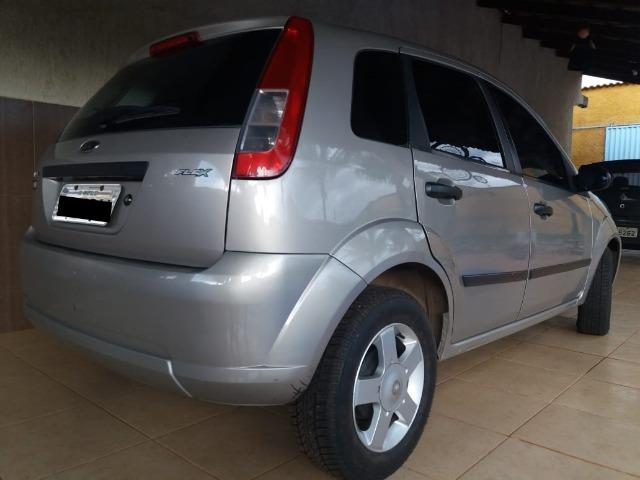 Ford Fiesta Hatch 1.0 Flex Completo - Foto 2
