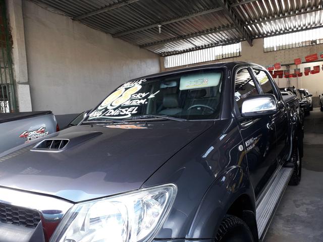 Hilux SRV 3.0/4×4turbo diesel automática