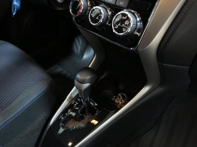 TOYOTA YARIS HATCH XL AT 19/20 - Foto 10