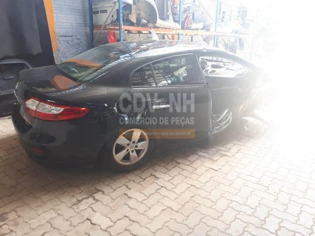 Sucata Renault Fluence 2013/14 2.0 143cv Flex - Foto 2