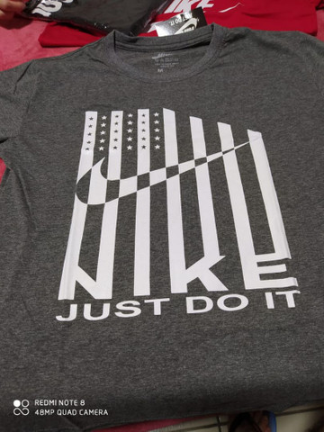 Camiseta masculina - Foto 3