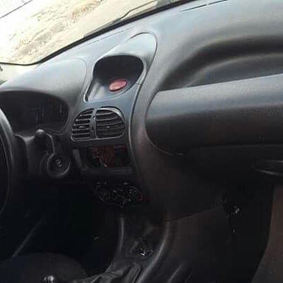 Vendo Peugeot 1.0precisar arrumar a chave de ceta - Foto 14