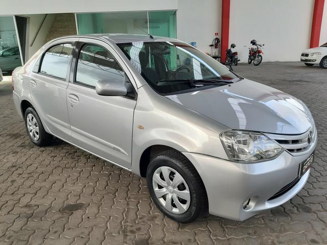 Etios 2013 XS 1.5 Completo R$27.900,00 - Foto 2
