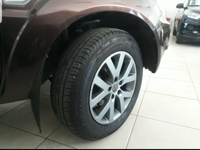 Pajero tr4 4x2 automatica 2015 - Foto 12
