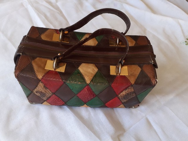 Bolsa antiga em pele  - Foto 3