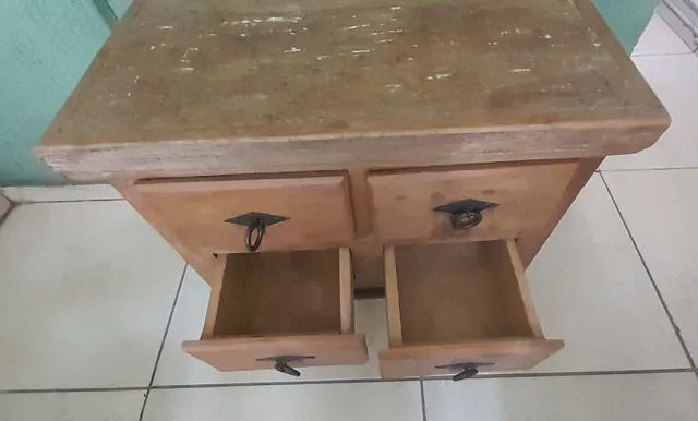 MESA DE CABECEIRA ESTILO CÔMODA DE MADEIRA DE DEMOLIÇÃO  - Foto 5